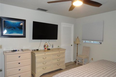 Villa ou maison à vendre à Port Charlotte, Floride: 3 chambres, 156.63 m2 № 2225554 - photo 19