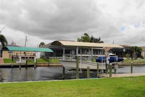 Villa ou maison à vendre à Port Charlotte, Floride: 3 chambres, 156.63 m2 № 2225554 - photo 13