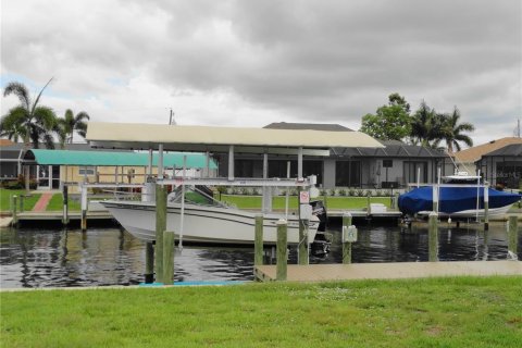 Villa ou maison à vendre à Port Charlotte, Floride: 3 chambres, 156.63 m2 № 2225554 - photo 9