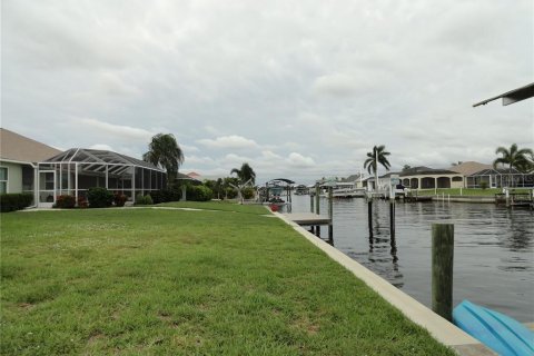 Villa ou maison à vendre à Port Charlotte, Floride: 3 chambres, 156.63 m2 № 2225554 - photo 14