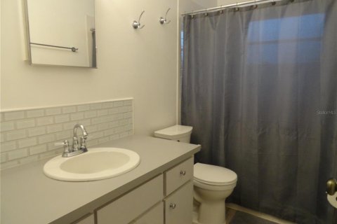 Villa ou maison à vendre à Port Charlotte, Floride: 3 chambres, 156.63 m2 № 2225554 - photo 24