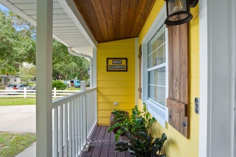 Casa en venta en Winter Park, Florida, 5 dormitorios, 208.29 m2 № 1858093 - foto 4