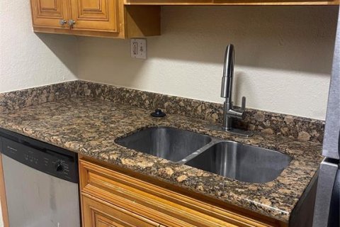 Condo in Orlando, Florida, 1 bedroom  № 2167743 - photo 9