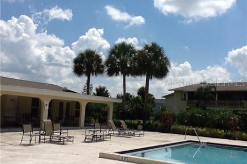 Condo in Orlando, Florida, 1 bedroom  № 2167743 - photo 18