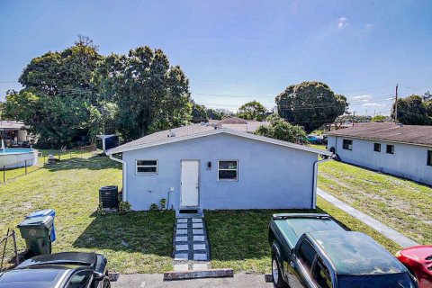 Propiedad comercial en venta en Oakland Park, Florida, 166.57 m2 № 2146134 - foto 5