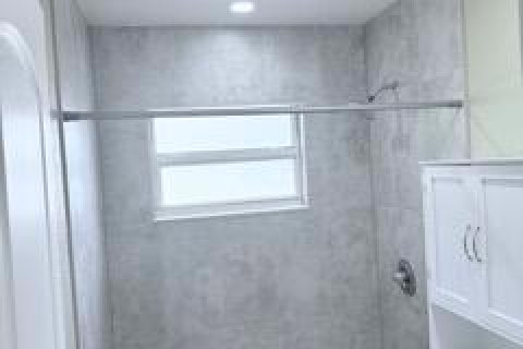 Propiedad comercial en venta en Oakland Park, Florida, 166.57 m2 № 2146134 - foto 16