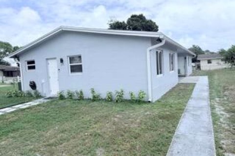 Propiedad comercial en venta en Oakland Park, Florida, 166.57 m2 № 2146134 - foto 4