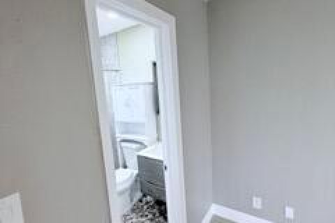 Propiedad comercial en venta en Oakland Park, Florida, 166.57 m2 № 2146134 - foto 18