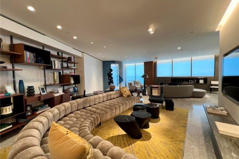 Купить кондоминиум в Санни-Айлс-Бич, Флорида 3 спальни, 385.92м2, № 2053502 - фото 28