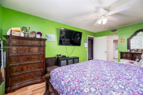 Copropriété à vendre à Tamarac, Floride: 2 chambres, 123.1 m2 № 2065130 - photo 16