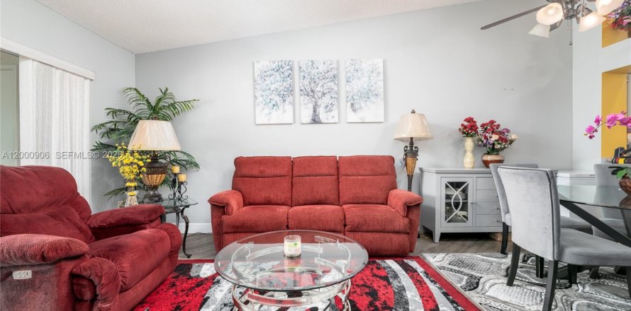 Condo à Tamarac, Floride, 2 chambres  № 2065130