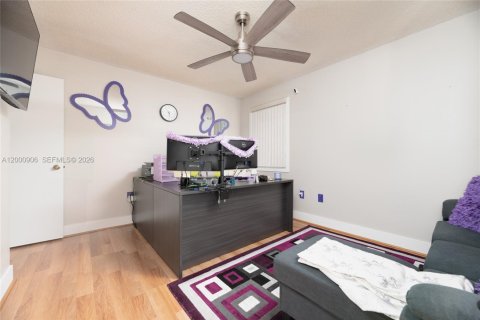 Copropriété à vendre à Tamarac, Floride: 2 chambres, 123.1 m2 № 2065130 - photo 30