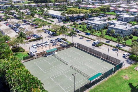 Condominio en venta en Delray Beach, Florida, 2 dormitorios, 81.75 m2 № 1897738 - foto 25