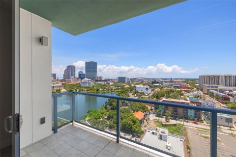 Condominio en venta en Saint Petersburg, Florida, 1 dormitorio, 144 m2 № 1793267 - foto 3