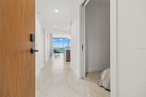 Condominio en venta en Saint Petersburg, Florida, 1 dormitorio, 144 m2 № 1793267 - foto 6