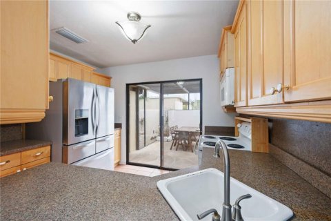 Copropriété à vendre à Sarasota, Floride: 3 chambres, 139.17 m2 № 2098367 - photo 17
