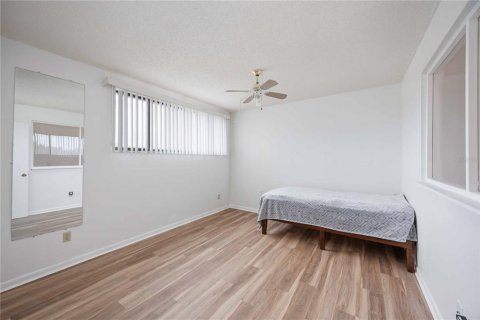 Copropriété à vendre à Sarasota, Floride: 3 chambres, 139.17 m2 № 2098367 - photo 27