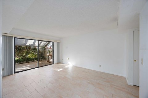 Copropriété à vendre à Sarasota, Floride: 3 chambres, 139.17 m2 № 2098367 - photo 21