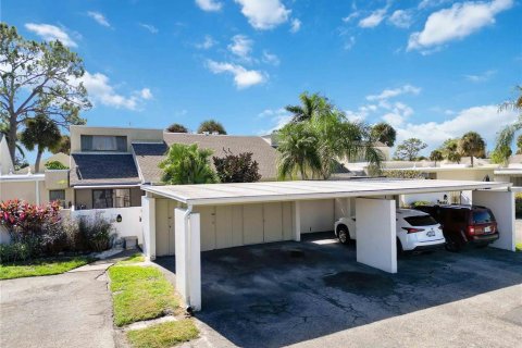 Copropriété à vendre à Sarasota, Floride: 3 chambres, 139.17 m2 № 2098367 - photo 4