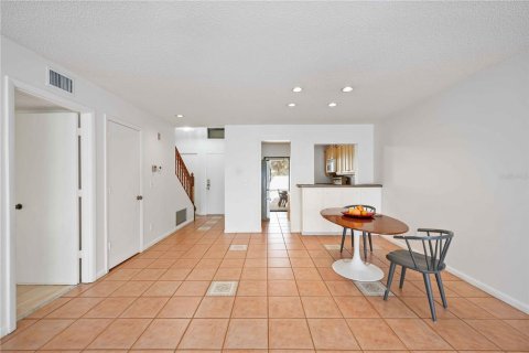 Copropriété à vendre à Sarasota, Floride: 3 chambres, 139.17 m2 № 2098367 - photo 8
