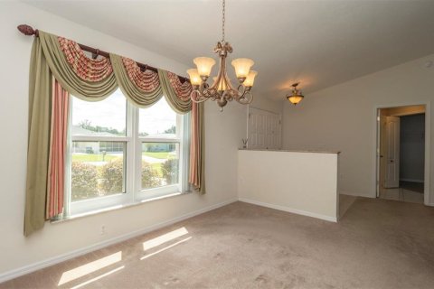 House in Spring Hill, Florida 3 bedrooms, 160.16 sq.m. № 1909110 - photo 6