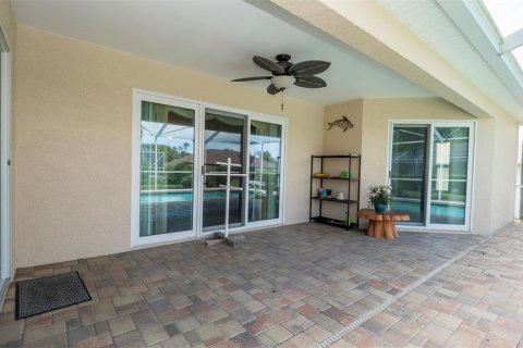House in Spring Hill, Florida 3 bedrooms, 160.16 sq.m. № 1909110 - photo 28