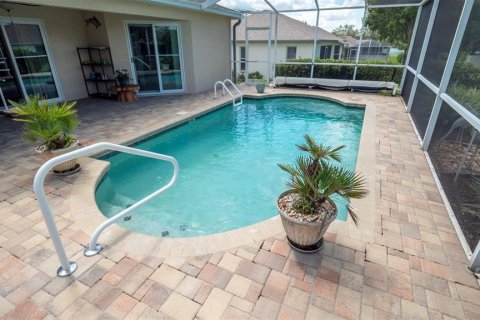 House in Spring Hill, Florida 3 bedrooms, 160.16 sq.m. № 1909110 - photo 30