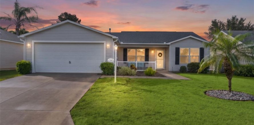 House in The Villages, Florida 3 bedrooms, 129.32 sq.m. № 2434908