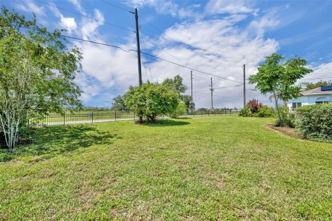 House in Haines City, Florida 4 bedrooms, 209.59 sq.m. № 1900083 - photo 25