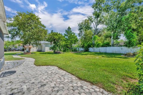 House in Haines City, Florida 4 bedrooms, 209.59 sq.m. № 1900083 - photo 26