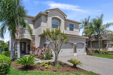 Casa en venta en Wesley Chapel, Florida, 6 dormitorios, 380.34 m2 № 2225361 - foto 8