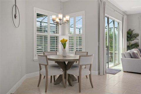 Casa en venta en Wesley Chapel, Florida, 6 dormitorios, 380.34 m2 № 2225361 - foto 27