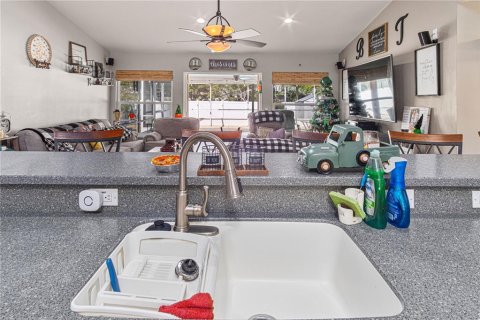 Villa ou maison à vendre à Port Orange, Floride: 4 chambres, 167.97 m2 № 1588659 - photo 13
