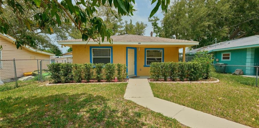 Villa ou maison à Bradenton, Floride 3 chambres, 97.73 m2 № 2273088