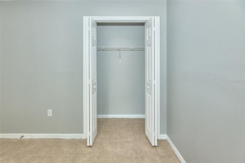 Villa ou maison à vendre à Bradenton, Floride: 3 chambres, 97.73 m2 № 2273088 - photo 13
