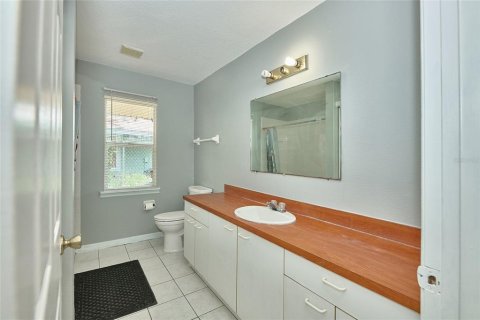Villa ou maison à vendre à Bradenton, Floride: 3 chambres, 97.73 m2 № 2273088 - photo 17