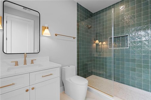 House in Orlando, Florida 5 bedrooms, 310.01 sq.m. № 2147845 - photo 30