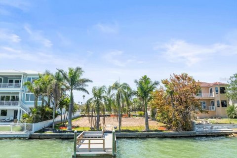 Land in Treasure Island, Florida № 1651377 - photo 8