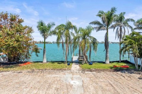 Land in Treasure Island, Florida № 1651377 - photo 2