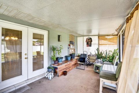 House in Auburndale, Florida 3 bedrooms, 155.05 sq.m. № 1787972 - photo 23