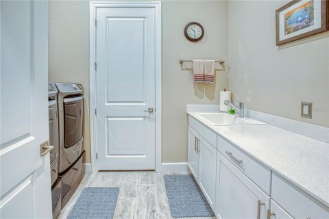 House in Nokomis, Florida 3 bedrooms, 192.68 sq.m. № 1522559 - photo 23