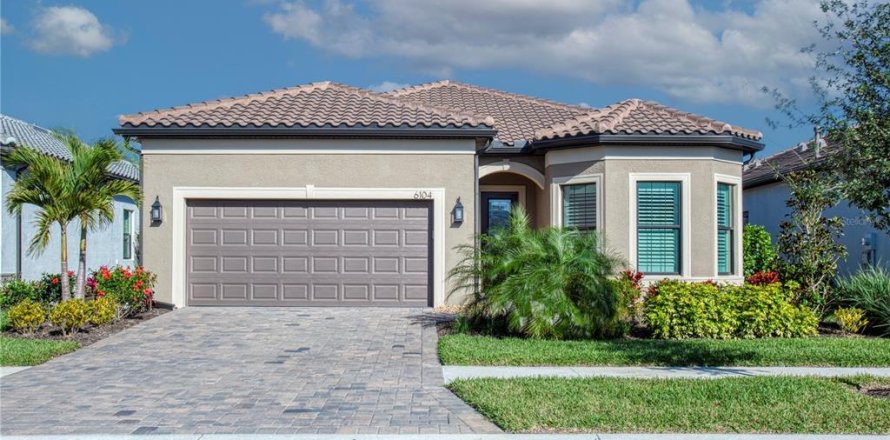 House in Nokomis, Florida 3 bedrooms, 192.68 sq.m. № 1522559