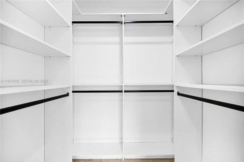 Купить виллу или дом в Форт-Лодердейл, Флорида 3 спальни, 144.93м2, № 2042929 - фото 25