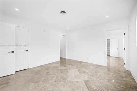 Купить виллу или дом в Форт-Лодердейл, Флорида 3 спальни, 144.93м2, № 2042929 - фото 21