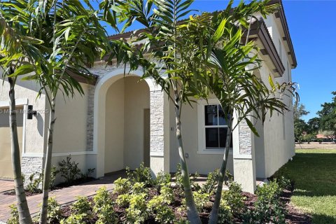 House in Homestead, Florida 3 bedrooms № 1705360 - photo 3