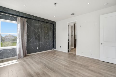 Купить виллу или дом в Холливуд, Флорида 4 спальни, 232.44м2, № 2086062 - фото 27