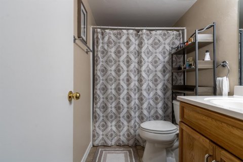 Condo in Gainesville, Florida, 2 bedrooms  № 1717823 - photo 9