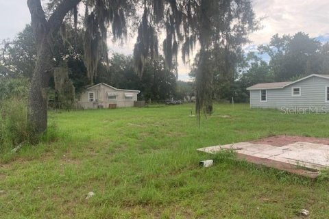 Terreno en venta en Eaton Park, Florida № 1918642 - foto 3