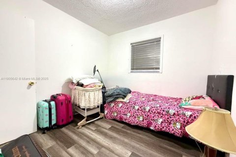 Купить виллу или дом в Вест-Парк, Флорида 3 спальни, 102.75м2, № 1956375 - фото 4