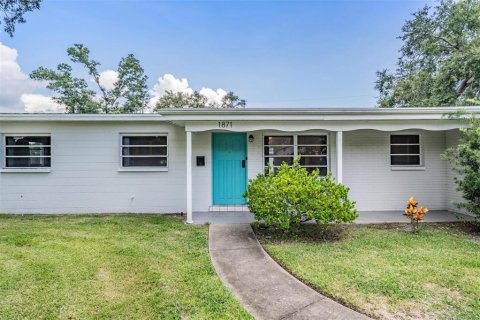 House in Saint Petersburg, Florida 3 bedrooms, 151.24 sq.m. № 1876732 - photo 2